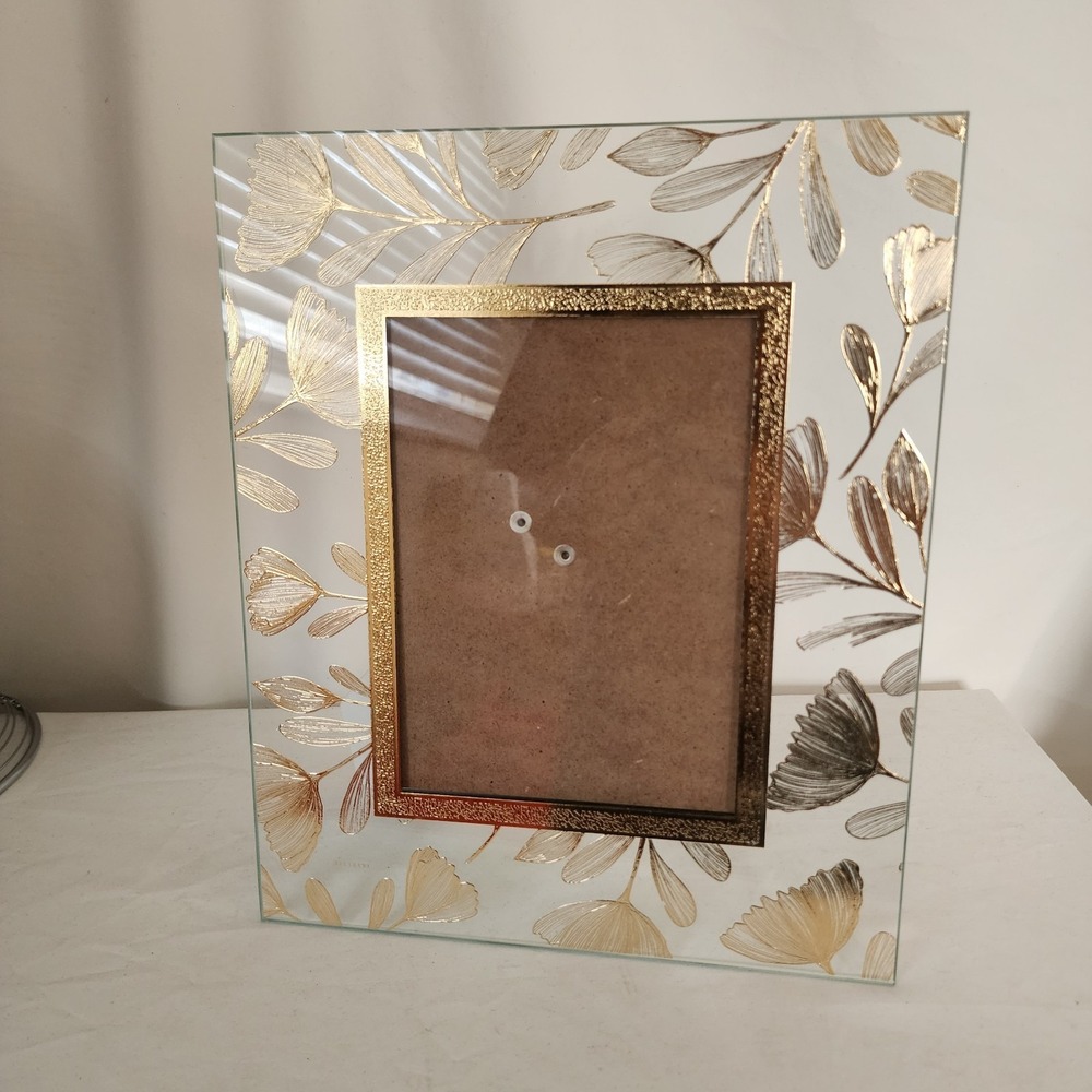 Beltrami Picture Frame 5" x 7" Picture Frame 10" x 12" Gold Tone Floral Clear